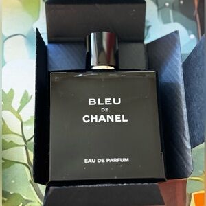 CHANEL Bleu Eau de Parfum